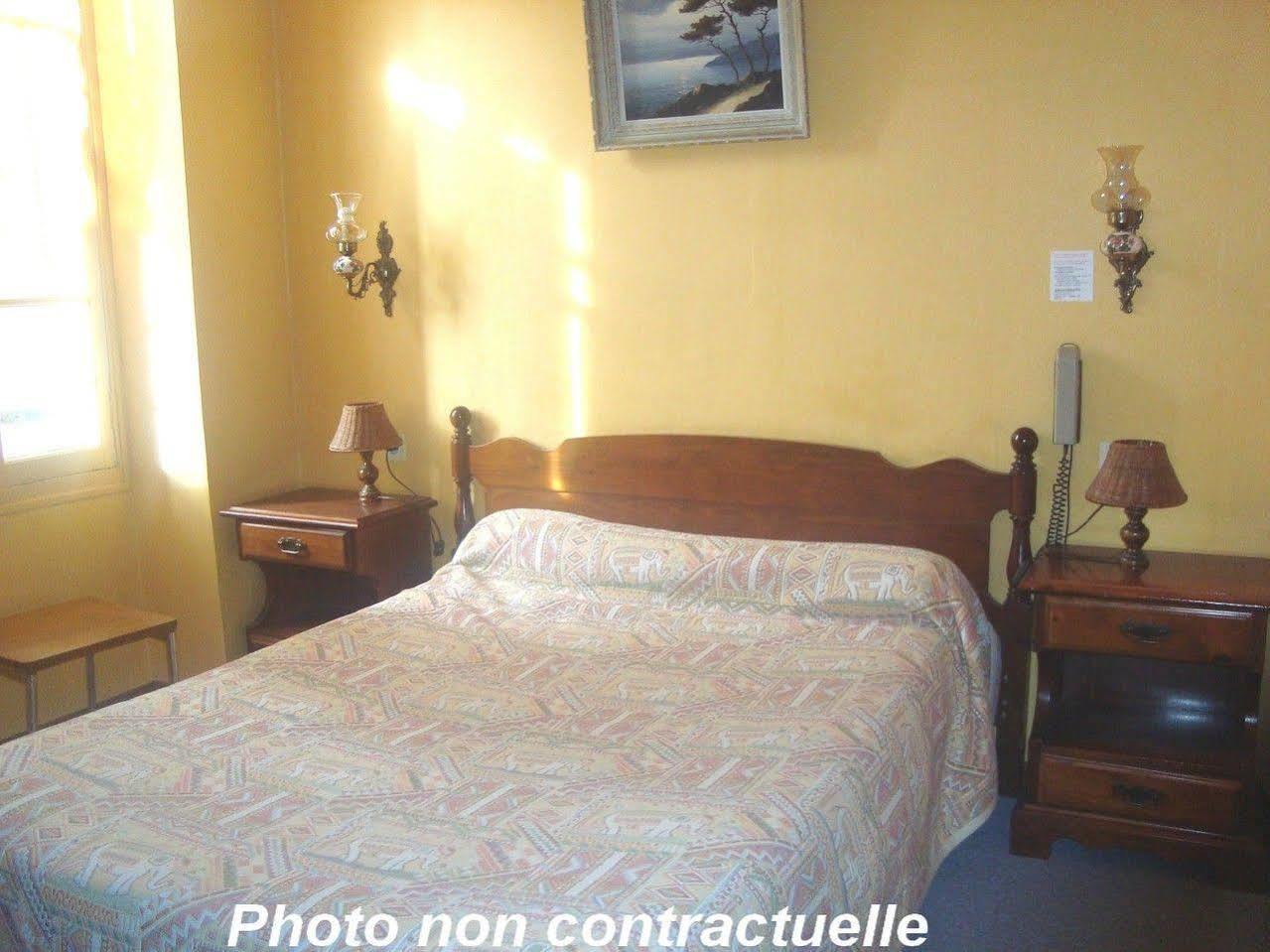 L'Escale Des Alpilles Otel Rognonas Dış mekan fotoğraf